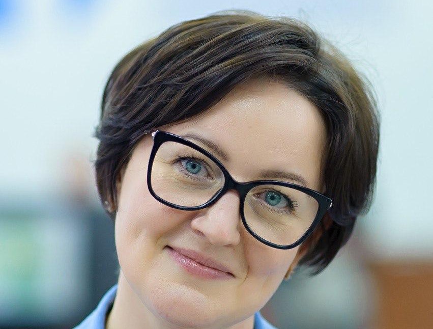 В Свердловской области назначили нового руководителя департамента информполитики: узнайте, кто им стал  | Свердловский департамент информационной политики возглавила Инна Аверкова