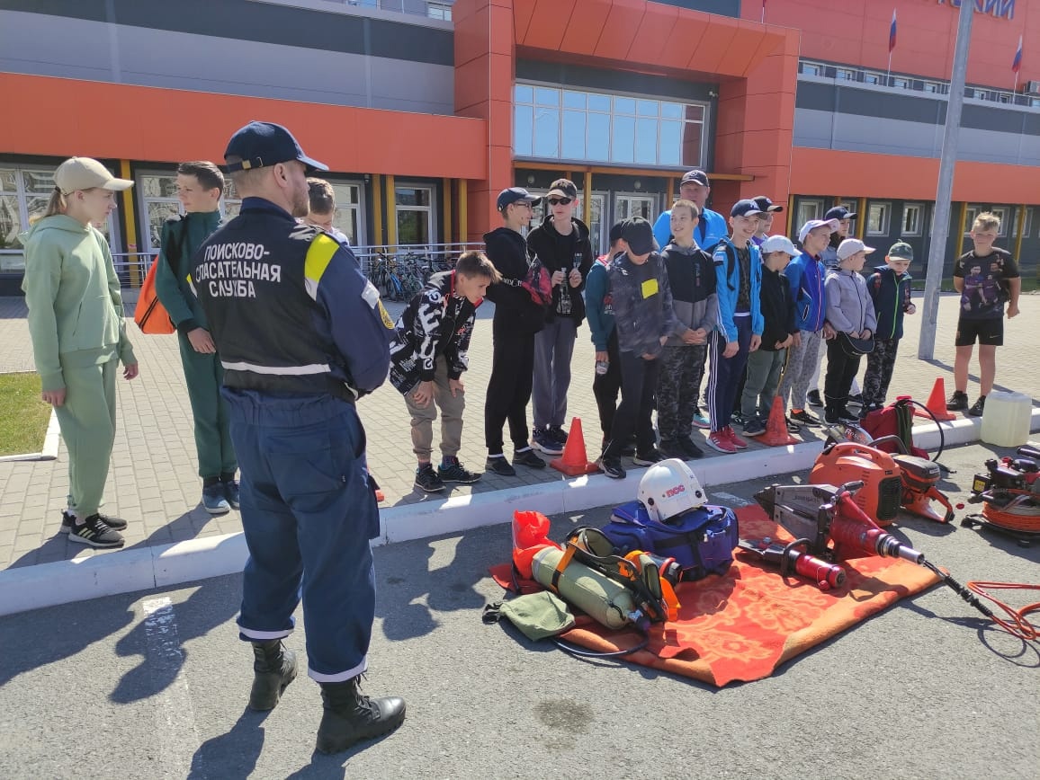 Оперативные службы Нижнего Тагила встретились с юными спортсменами в Спортивной школе олимпийского резерва "Юпитер"