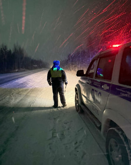 Метель и гололедица: Госавтоинспекция предупредила об ухудшении погоды на дорогах Свердловской области | ГИБДД предупредила о непогоде в Свердловской области