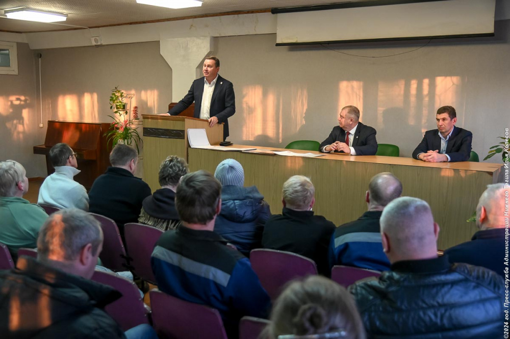 В Нижнем Тагиле хотят поднять зарплату водителей общественного транспорта, чтобы решить проблему дефицита кадров | На Урале регулируют вопрос заработной платы муниципальных перевозчиков