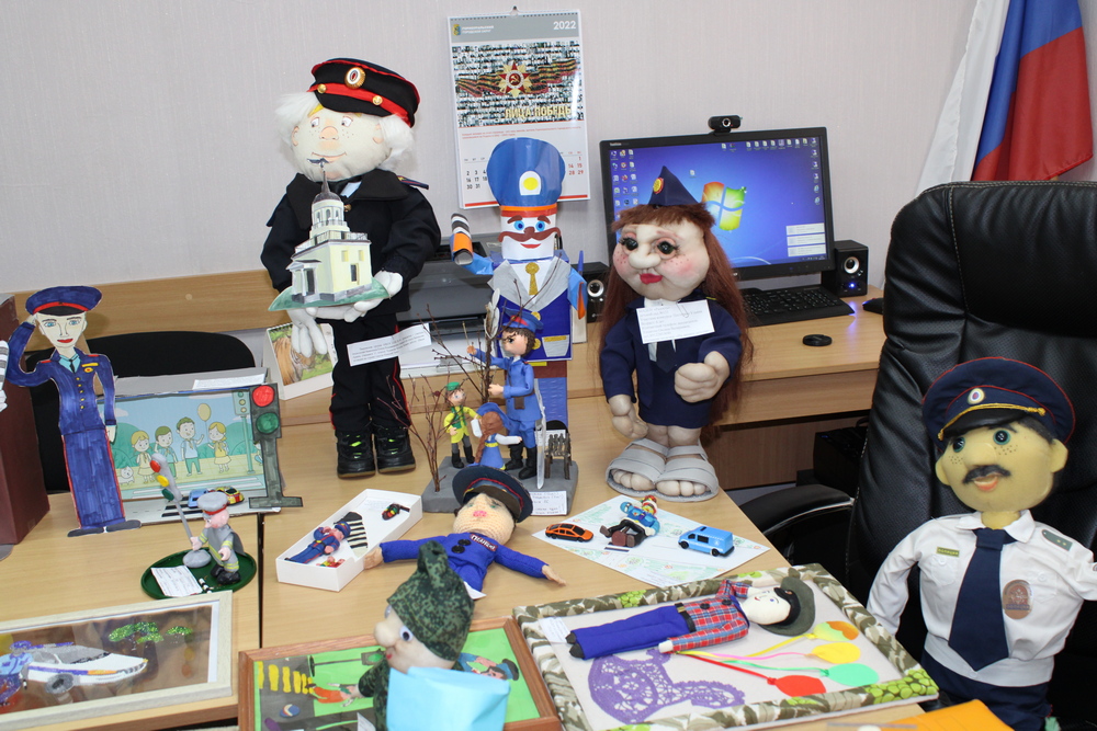 Жителей Нижнего Тагила приглашают к участию в конкурсе «Полицейский Дядя Степа - 2024» | Юных тагильчан к участию в конкурсе «Полицейский Дядя Степа - 2024»