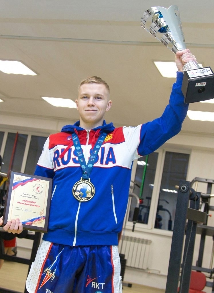Иван Булдаков из Нижнего Тагила завоевал звание Чемпиона России по кикбоксинг