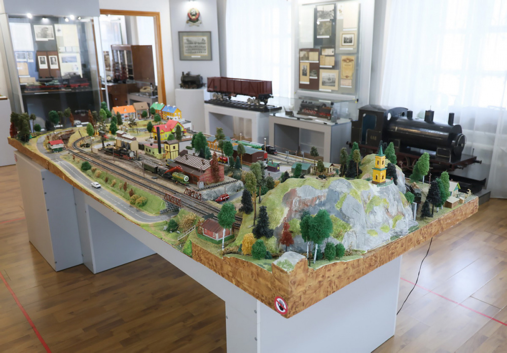 В Нижнем Тагиле историко-технический музей «Дом Черепановых» отметил юбилей | На Урале историко-технический музей отметил 20-летие со дня основания