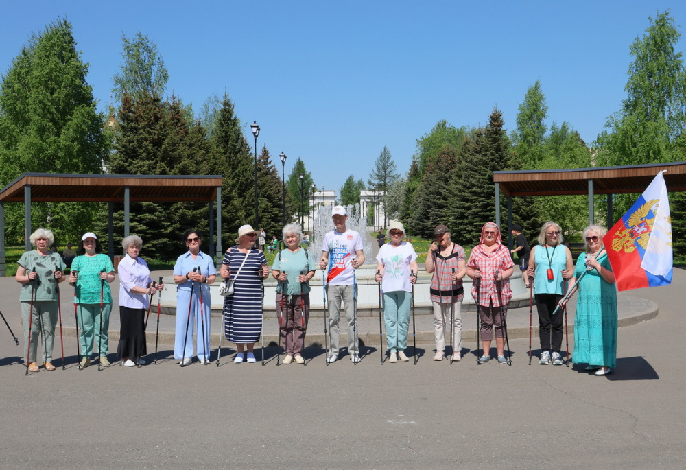 В Нижнем Тагиле сотни местных жителей присоединись к мероприятиям в честь «Международного дня соседей» | Жители Урала отмечают «Международный день соседей» В Нижнем Тагиле сотни местных жителей присоединись к мероприятиям в честь «Международного дня соседей» | Жители Урала отмечают «Международный день соседей»