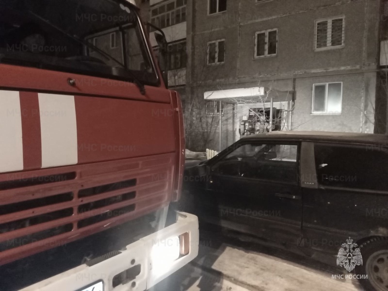 В Нижнем Тагиле в девятиэтажке случился пожар