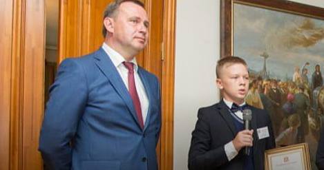 Школьника из Нижнего Тагила наградили премией имени Черепанова | На Урале школьник стал обладателем премии имени Черепанова
