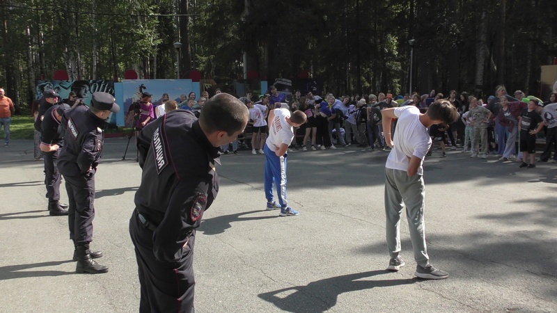 В Нижнем Тагиле прошла акция «Зарядка со стражем порядка» 