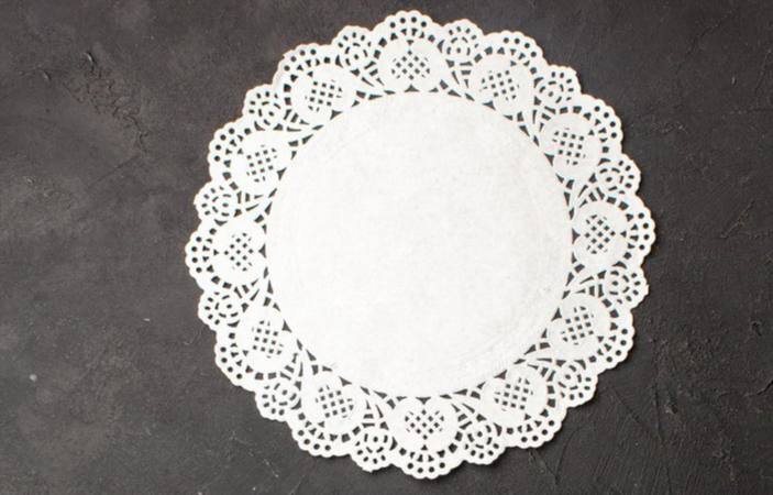 Новый тренд осени: популярный стилист назвал деталь, которая необходима каждой моднице в этом сезоне | Стилист Рогов: бабушкины салфетки можно использовать в качестве аксессуара Новый тренд осени: популярный стилист назвал деталь, которая необходима каждой моднице в этом сезоне | Стилист Рогов: бабушкины салфетки можно использовать в качестве аксессуара