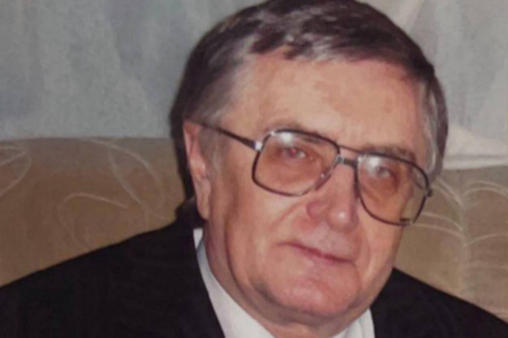 На 75-м году ушел из жизни уважаемый тагильчанин, ветеран труда Андрей Барон | На Урале простились с ветераном труда и подполковником МВД Андреем Бароном 