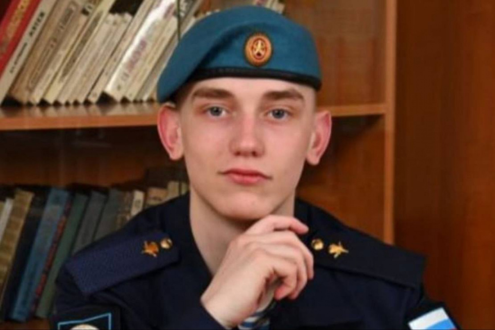 В ходе СВО в период ожесточенных боев погиб юный тагильчанин Станислав Крейцер | Юный житель Урала героически погиб в ходе СВО, защищая границы Курска