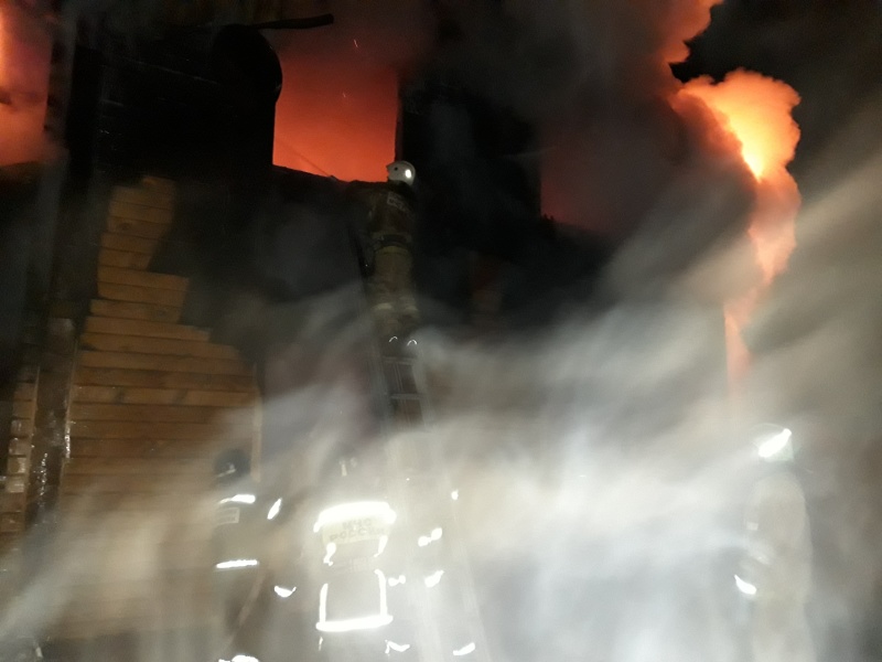 Ночью в Нижнем Тагиле сгорел частный строящийся дом