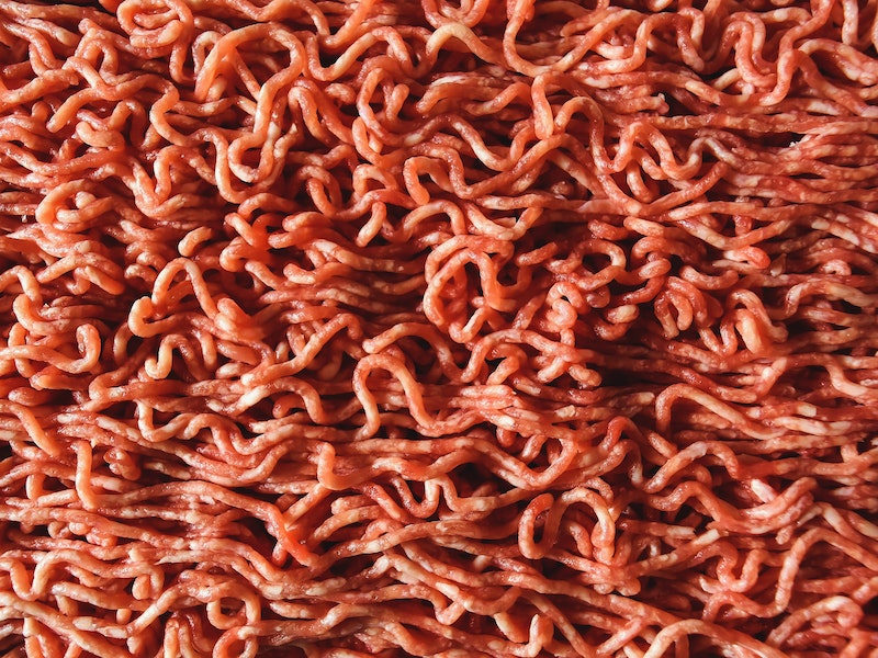 Роскачество обнаружило нарушения в курином фарше ряда торговых марок