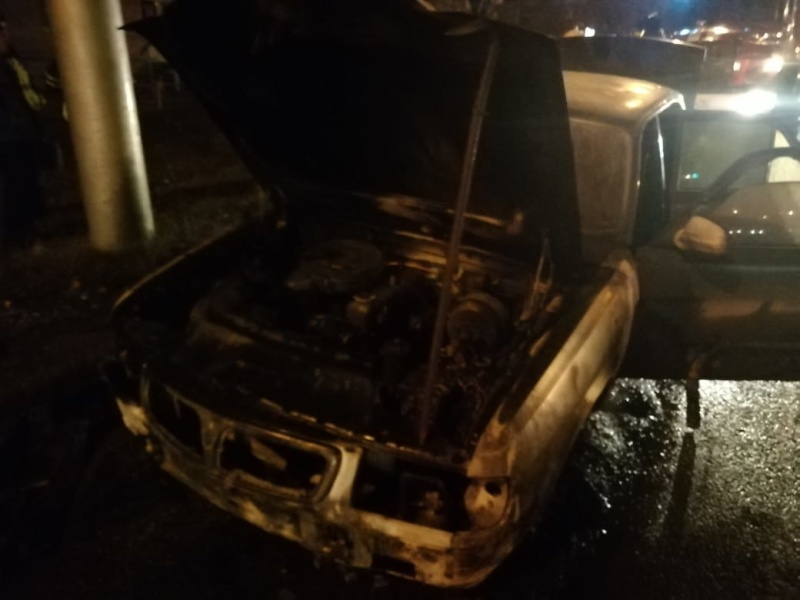 Ночью в Нижнем Тагиле сгорела вазовская "семёрка"