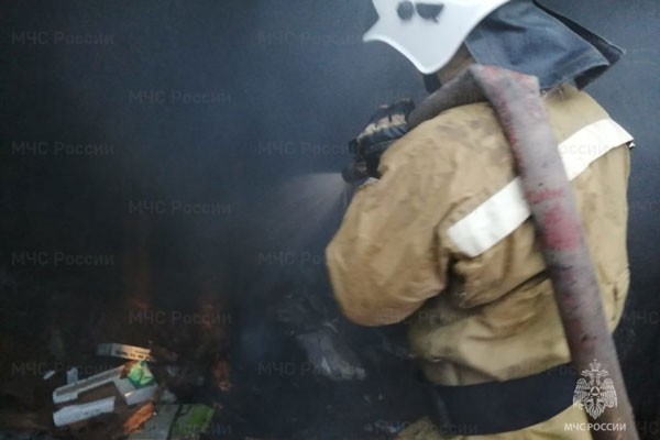 Накануне в Нижнем Тагиле в вентиляционном бункере загорелся опил