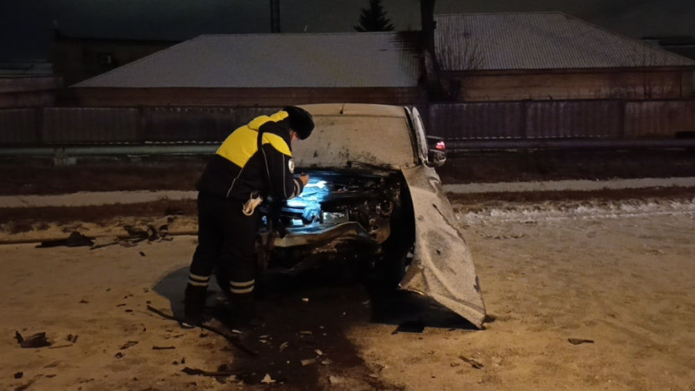 70-летний водитель вылетел на встречку в Нижнем Тагиле: четыре человека пострадали | В ДТП в Нижнем Тагиле пострадали четыре человека