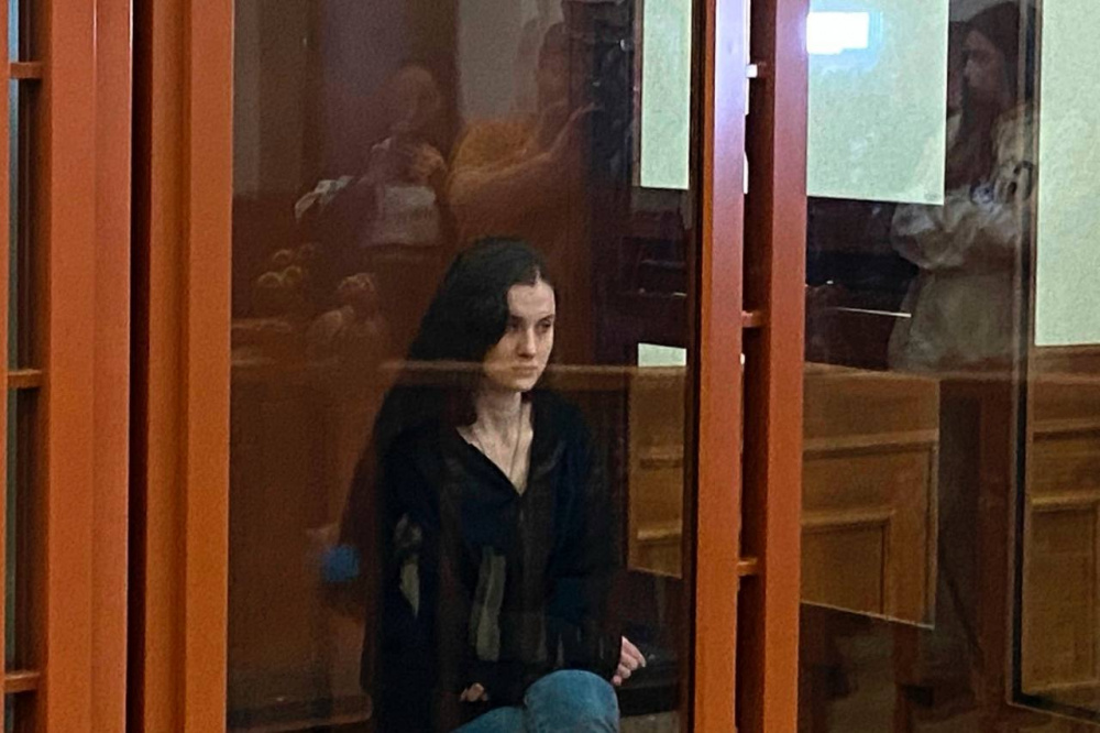 Суд огласил приговор бывшей сотруднице «Уралвагонзавода», обвиняемой в сотрудничестве с спецслужбами Украины | На Урале в колонию отправили тагильчанку, обвиняемую в госизмене