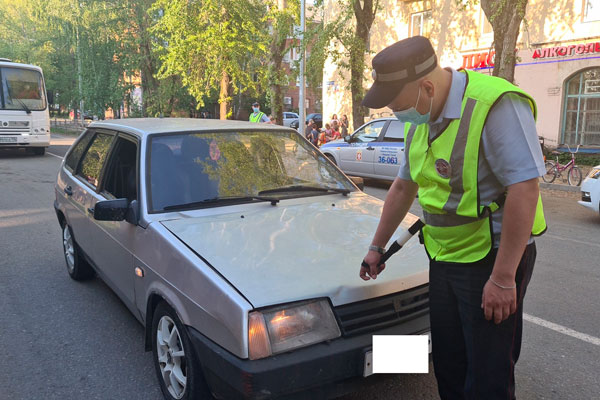 В Нижнем Тагиле молодая девушка на пешеходном переходе сбила 8-летнего мальчика