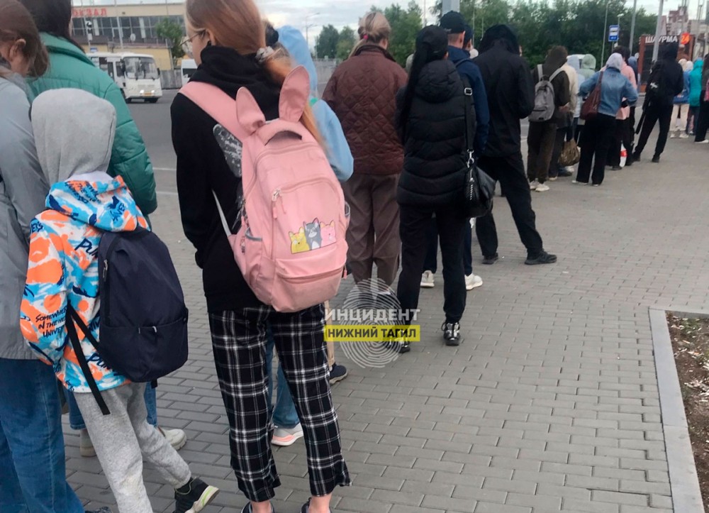 Проблемы общественного транспорта в Нижнем Тагиле: Нарушение расписания и переполненные автобусы Проблемы общественного транспорта в Нижнем Тагиле: Нарушение расписания и переполненные автобусы