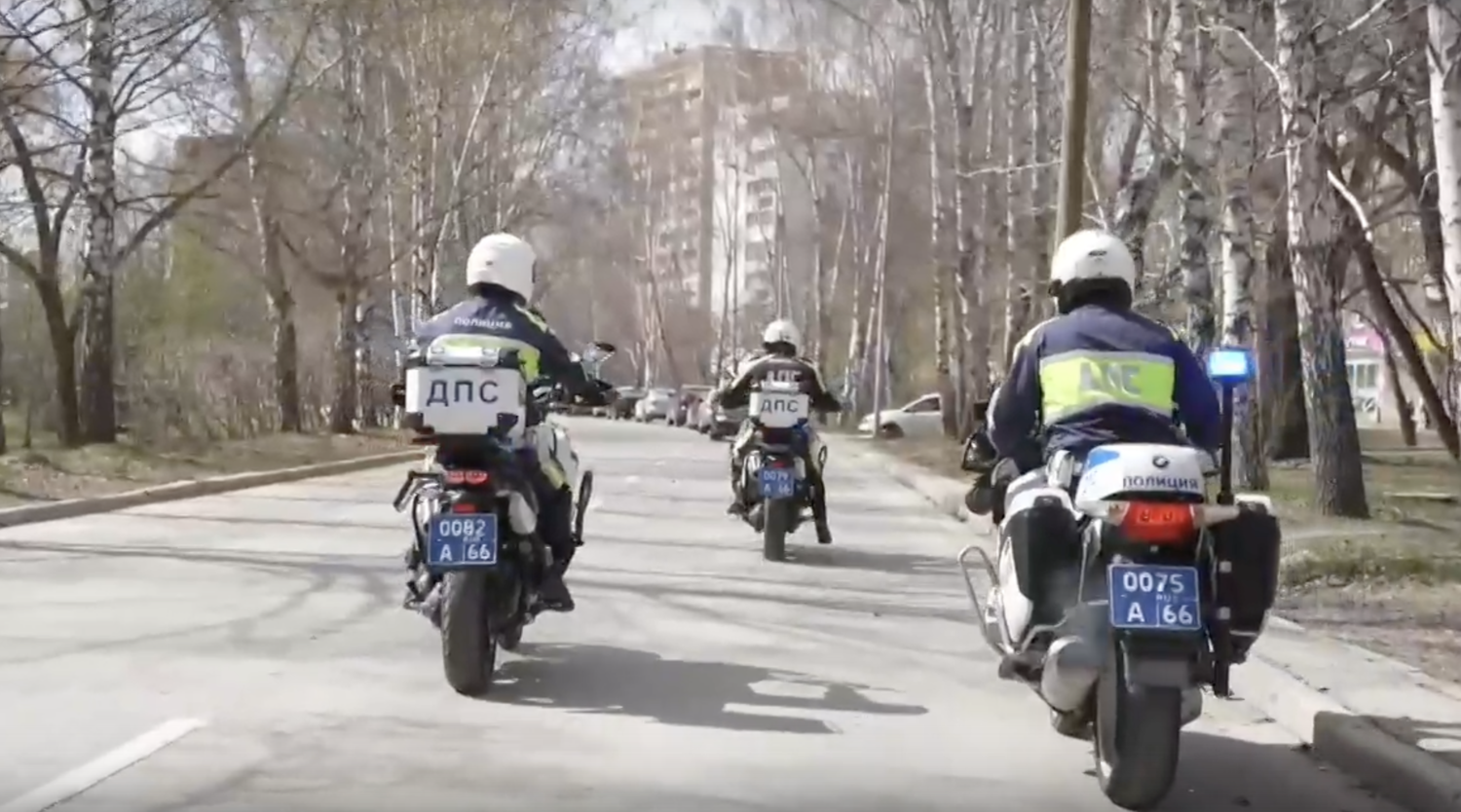 Мотобатальон Госавтоинспекции начал контроль за безопасностью мотоциклистов в Свердловской области