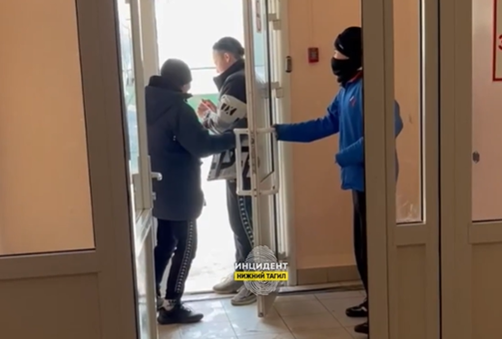 В Нижнем Тагиле подростки шокируют горожан выходками с петардами