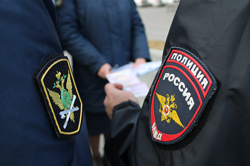 Судебные приставы и ГИБДД обнаружили роскошный автомобиль Ауди Q7 у должника с многомиллионным долгом