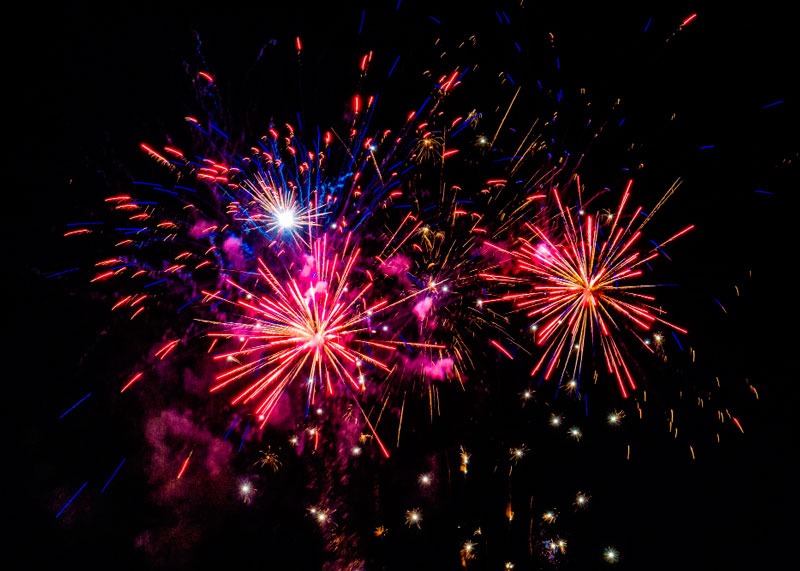 Фейерверк, известные артисты, насыщенная программа: как провести выходные 19 и 20 июля в Нижнем Тагиле  | Тагильчанам рассказали, что для них подготовили в выходные 19 и 20 июля