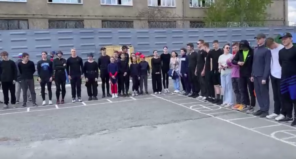 Городские соревнования по пожарно-спасательному спорту среди школьников в Нижнем Тагиле: кто стал победителями | Лучшие из лучших: школьные команды в Нижнем Тагиле показали свое мастерство в пожарно-спасательном спорте