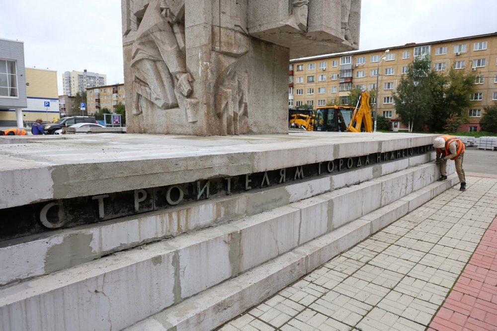 В Нижнем Тагиле город готовят к празднованию 80-летия Победы | На Урале ремонтируют мемориалы, посвященные участникам войны