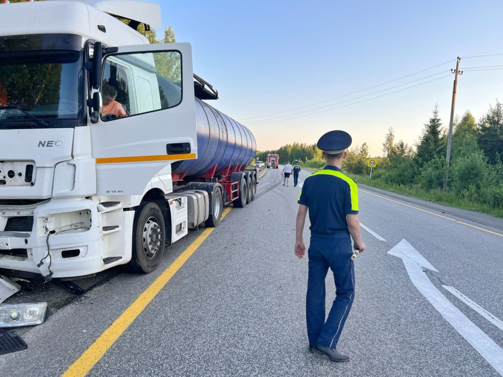 На Серовском тракте произошла смертельная авария | В ДТП на Серовском тракте погибли 2 человека