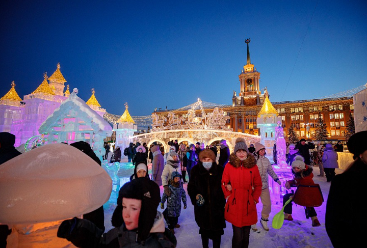 Работу Ледового городка в Екатеринбурге продлили до конца января