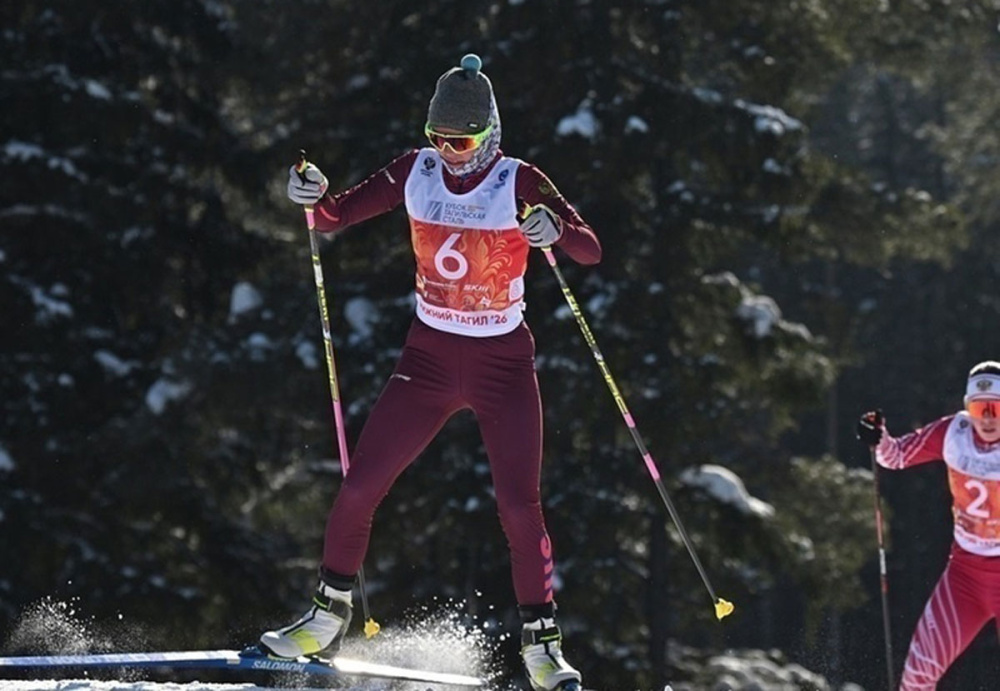 Свердловские спортсмены завоевали три медали на международных соревнованиях в Нижнем Тагиле | Евгений Климов принес Свердловской области три медали на «Тагильской стали»