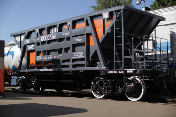 УВЗ представит на «Иннопром 2023» современный подвижной состав и возможности сервиса