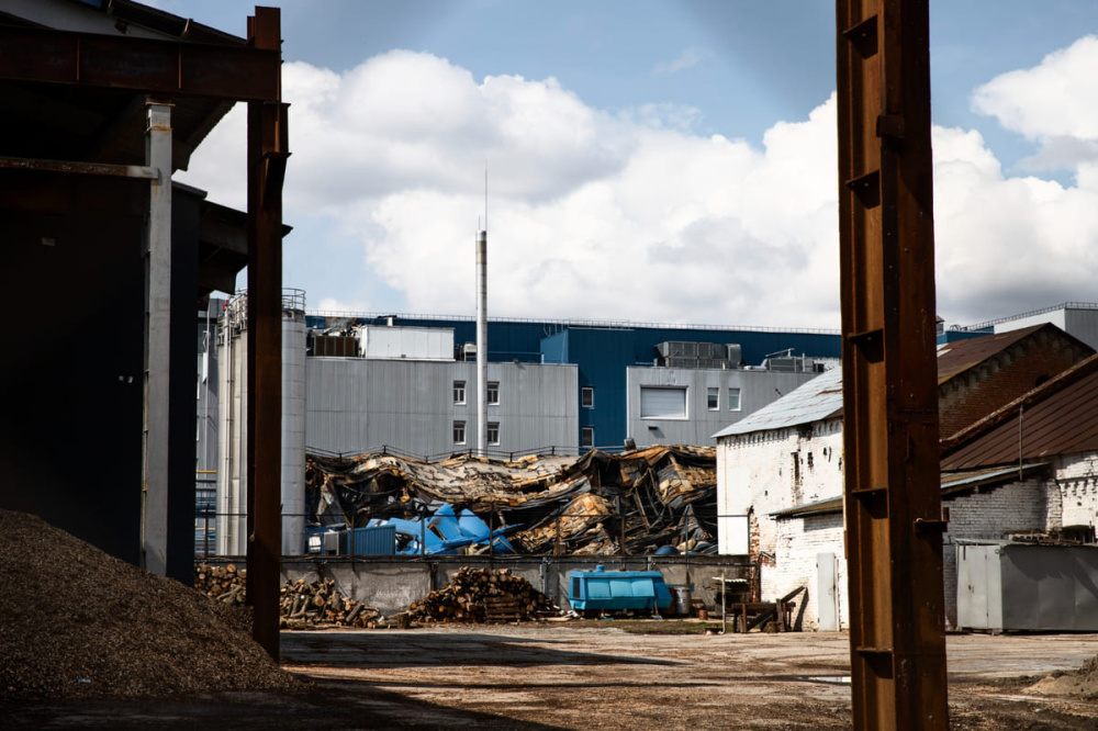 Мусорный коллапс угрожает Нижнему Тагилу — кто и почему вывозит мусор на промплощадку | В Нижнем Тагиле образовалась стихийная свалка строительных отходов