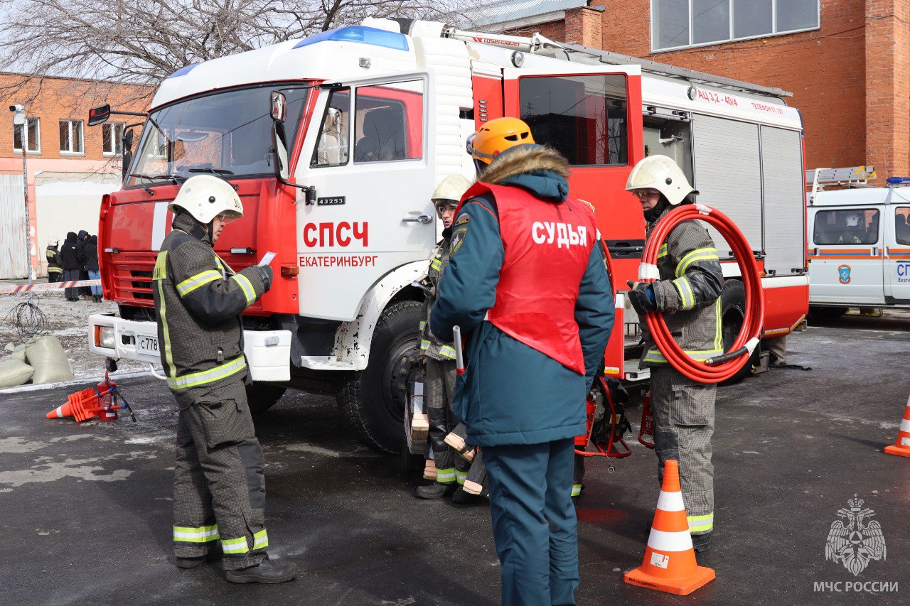 Пожар в деревне Реши под Нижним Тагилом: баня сгорела из-за неправильной печи | Под Нижним Тагилом сгорела баня