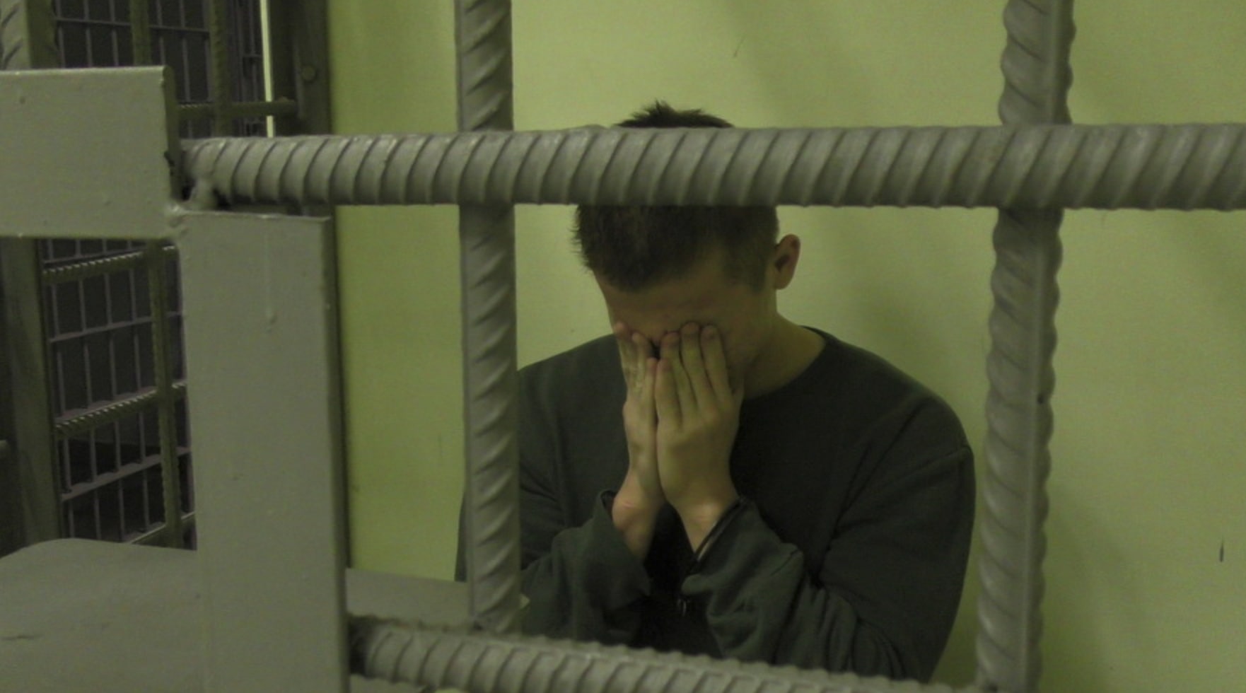 Молодой житель Челябинской области похитил у пенсионеров более двух миллионов рублей