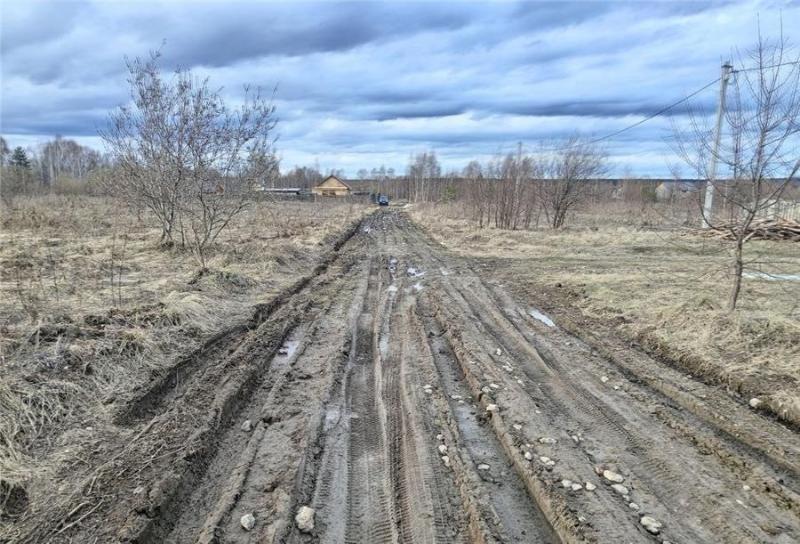 В Нижнем Тагиле решат проблему с дорогой на улице Раисы Никитиной | В Нижнем Тагиле отремонтируют дорогу на улице Раисы Никитиной 