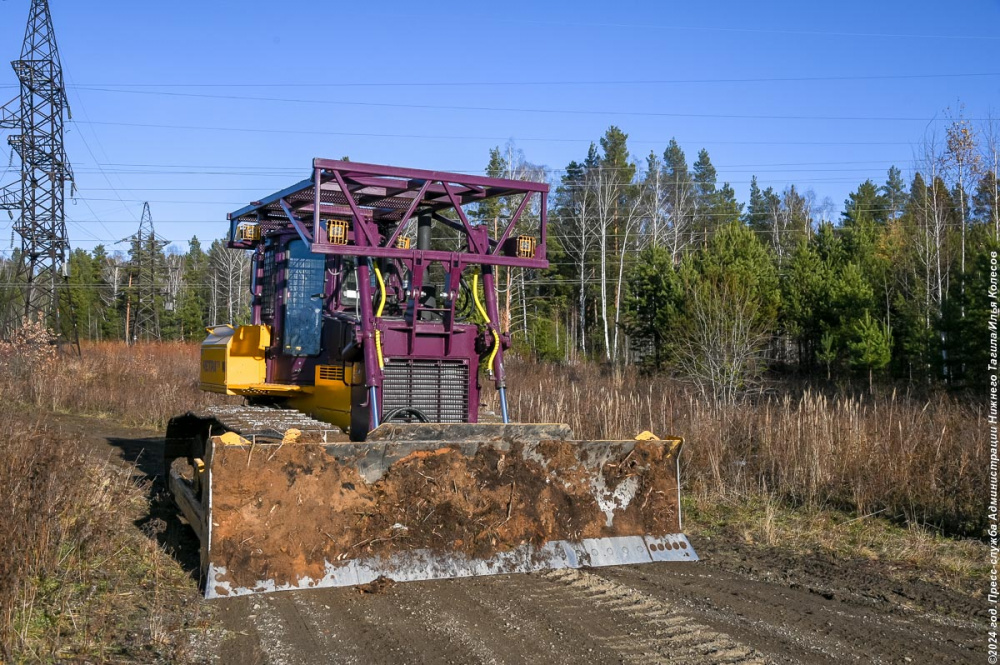 На территории Нижнетагильского городского лесничества завершают обновление минерализованных полос | На Урале продолжается работа по профилактике лесных пожаров