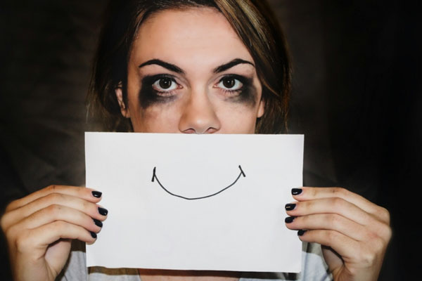 Психолог Никишина предупредила: тревожность захватывает сознание и приводит к социальной дезадаптации | Психолог Никишина объяснила как тревога ведет к дезадаптации