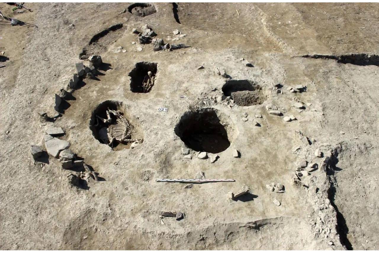 В Новороссийске обнаружили могильник эпохи средневековья | В Новороссийске обнаружили могильник эпохи средневековья