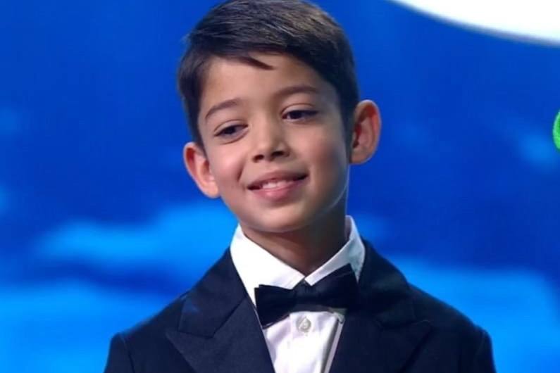 Девятилетний финалист проекта «Ты супер!» из Нижнего Тагила стал ведущим всероссийского вокального конкурса | Юный свердловчанин из детского дома стал ведущим вокального конкурса «Детская новая волна» Девятилетний финалист проекта «Ты супер!» из Нижнего Тагила стал ведущим всероссийского вокального конкурса | Юный свердловчанин из детского дома стал ведущим вокального конкурса «Детская новая волна»