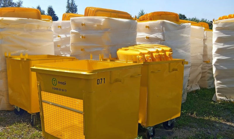 В Нижнем Тагиле начали устанавливать жёлтые контейнеры для раздельного сбора мусора | В Нижний Тагил поступила вторая партия баков для перерабатываемых отходов