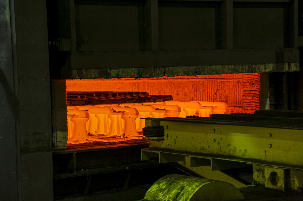 На заводе в Нижнем Тагиле ведется масштабное техническое перевооружение  | На Урале на «Уралвагонзаводе» появилось 500 единиц нового оборудования 