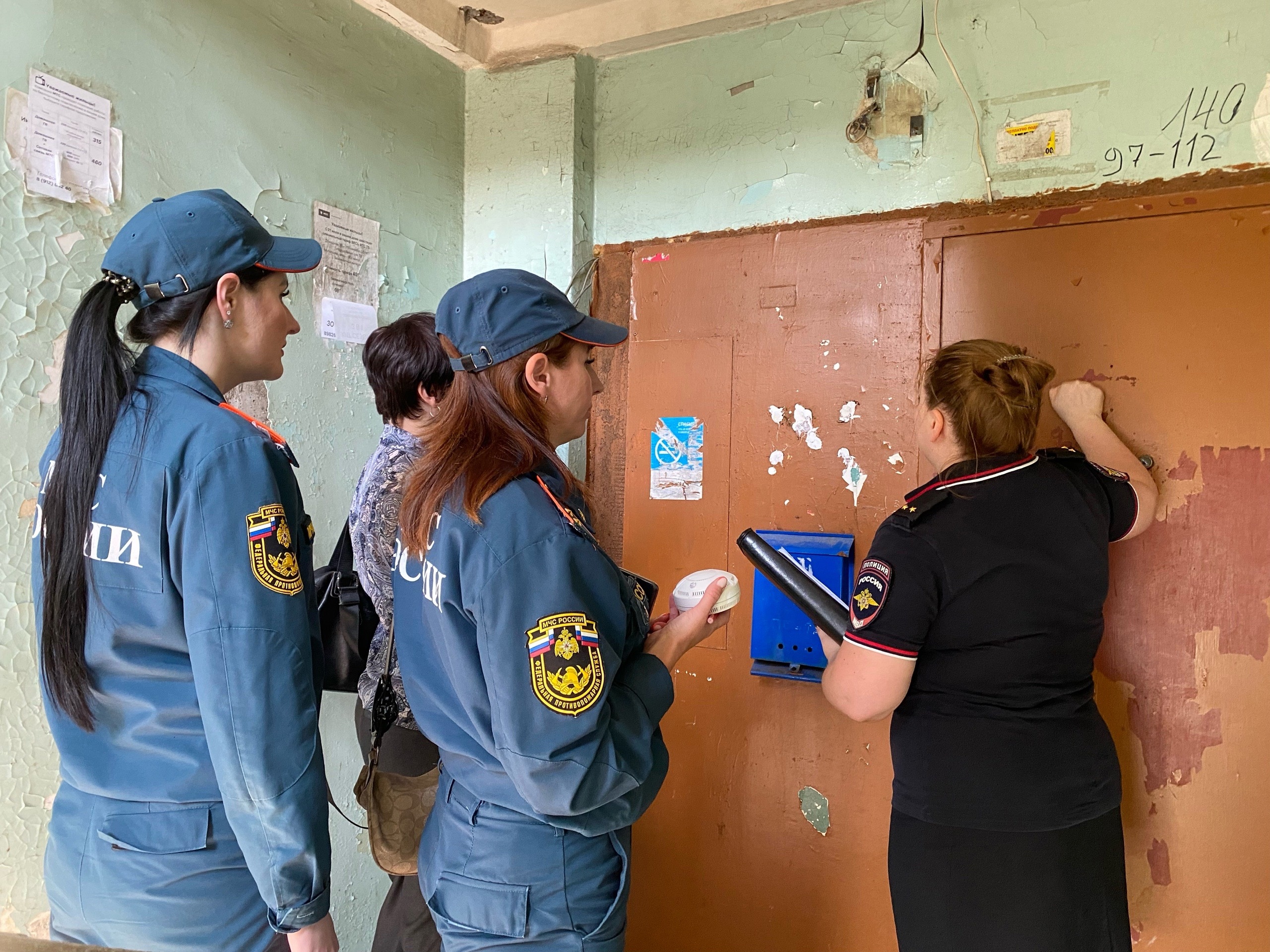 Профилактический рейд провели сотрудники МЧС в Нижнем Тагиле