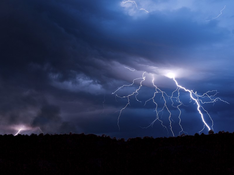 Прогноз погоды в Нижнем Тагиле на 22–24 августа: дожди, туманы и порывистый ветер | Какая погода ждёт Свердловскую область в ближайшие дни: солнце, дожди и туманы