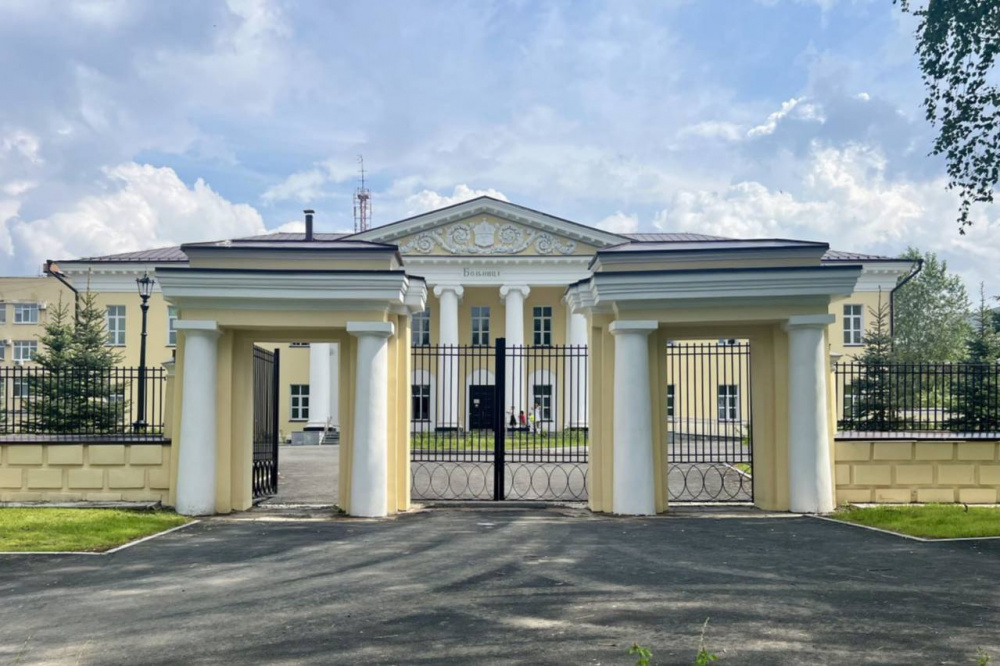 В Нижнем Тагиле после капитального ремонта открылись исторические флигели Демидовской больницы | На Урале завершился капитальный ремонт двух исторических флигелей