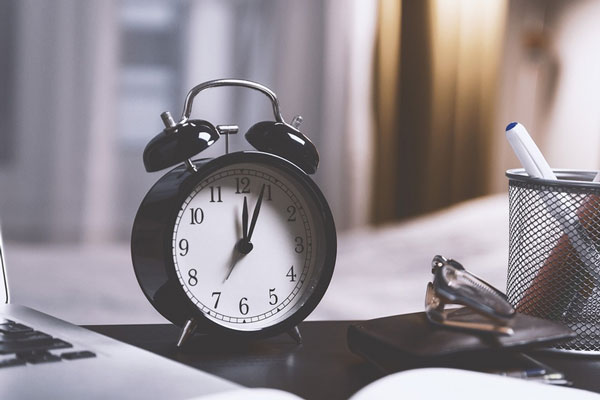 Эксперты Роструда: подготовка к выполнению обязанностей входит в рабочее время | Роструд: задерживаться на работе — незаконно