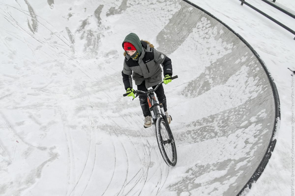 В Нижнем Тагиле хотят создать скейт-площадку для круглогодичного использования | На Урале построили новую скейт-площадку В Нижнем Тагиле хотят создать скейт-площадку для круглогодичного использования | На Урале построили новую скейт-площадку