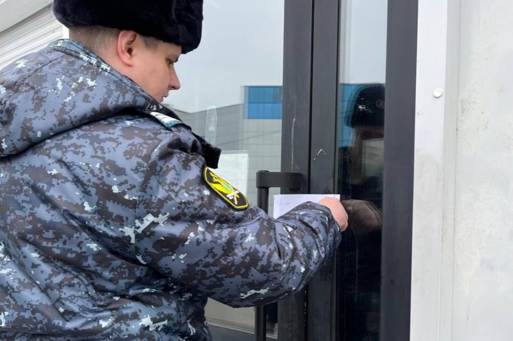 В Свердловской области приостановили деятельность пяти опасных точек питания | На Урале нашли нарушения на пяти предприятиях по оказанию услуг питания